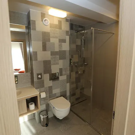 Baril Hotel