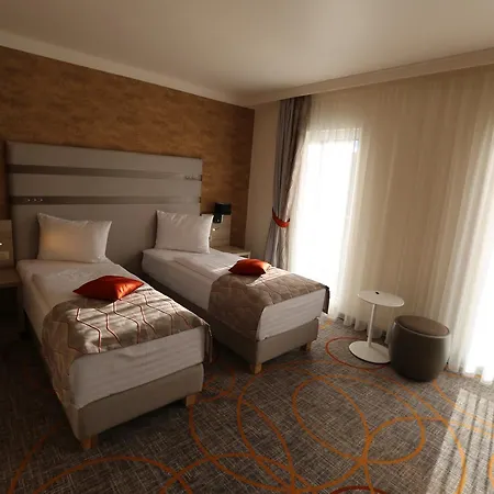 Baril Hotel 3*